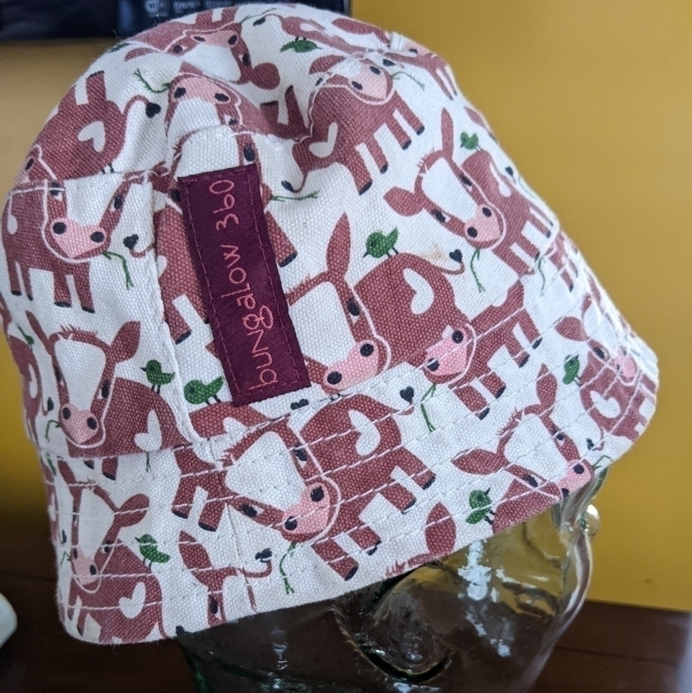 Bungalow 360 Bucket Hat Cows Girls
